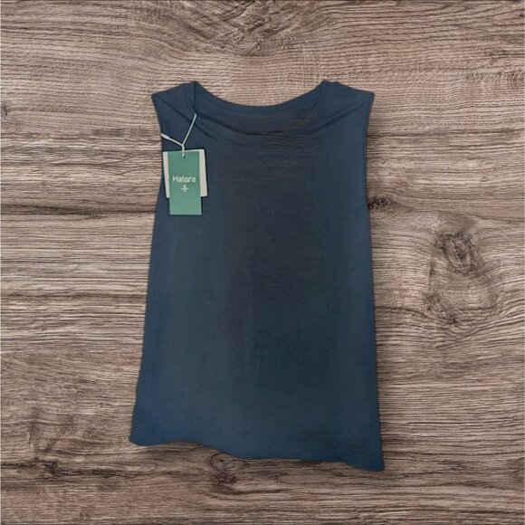 HALARA S Tank Top Black Athletic Crossover Back Breathable Activewear NEW NWT - Picture 3 of 4